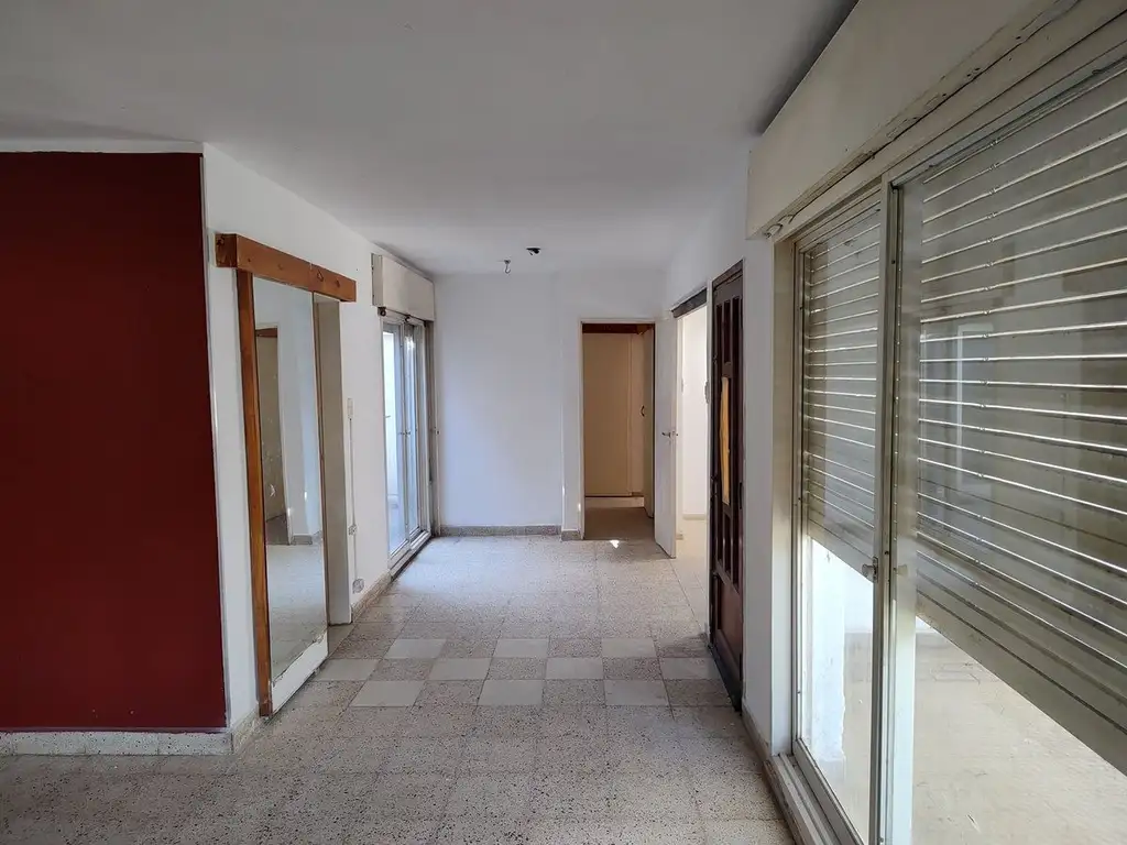 DPTO 3 DORM - COCHERA B° JARDIN  - ALQUILER