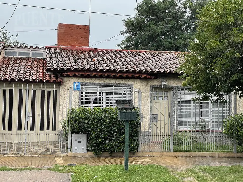 Casa - Banfield Oeste