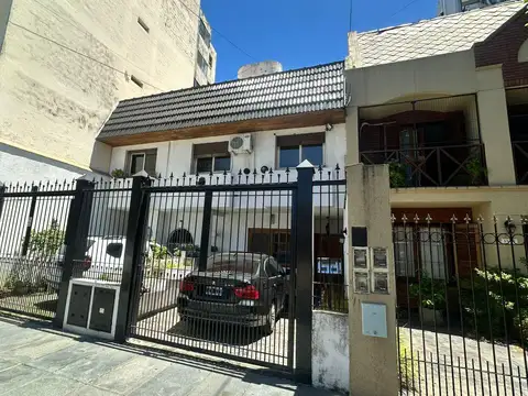 Blanco Encalada 3900, Casa tipo Duplex, 4 Ambientes C/Patio-Terraza-Parrilla-cochera  - Belgrano R