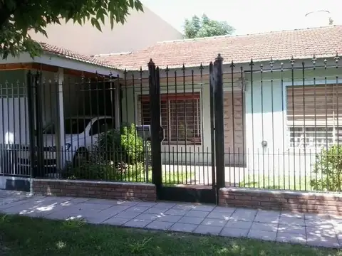 Casa en muy buena zona 