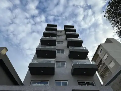 VENTA DEPARTAMENTO 2AMBIENTES A ESTRENAR SANTOS LUGARES