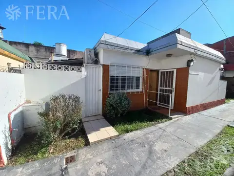 Venta de PH de 4 ambientes con cochera en Villa Luzuriaga