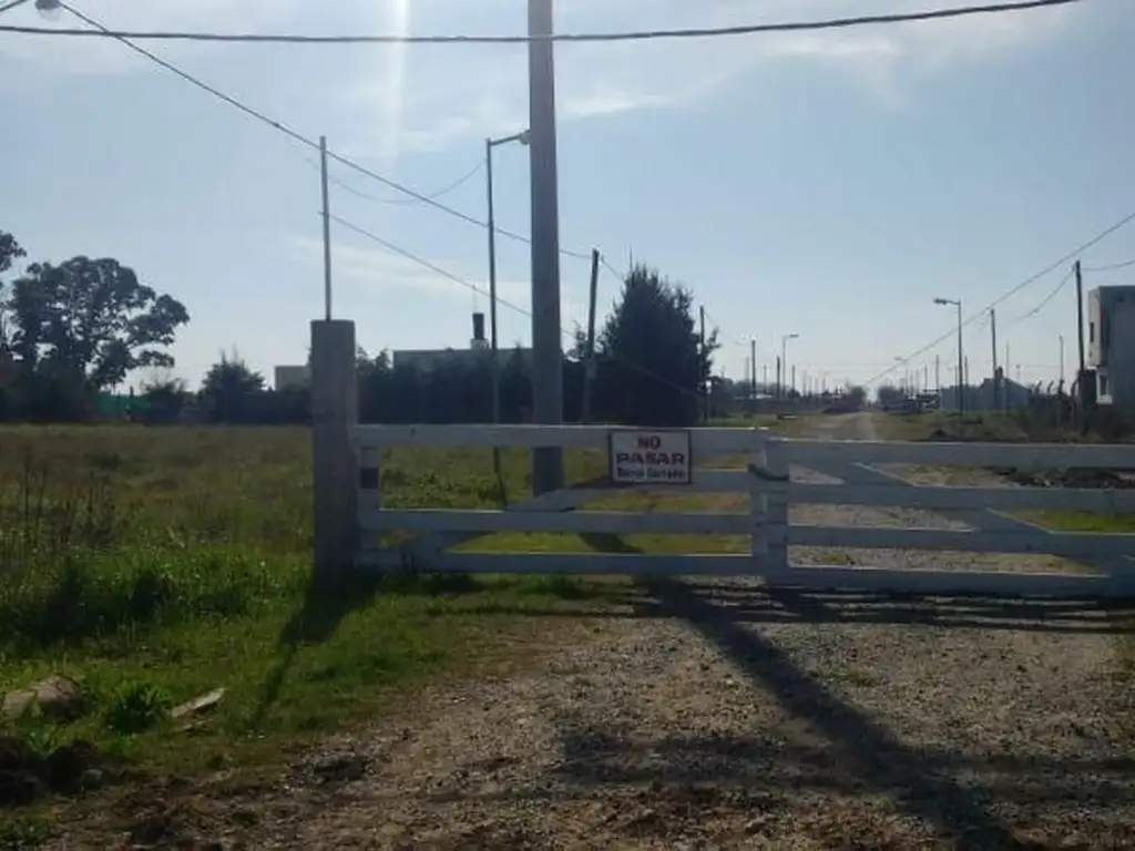 Venta de Lote / fracción en Melchor Romero, La Plata.