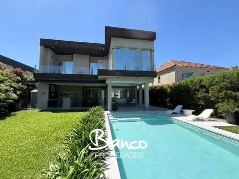 Casa  en Venta en Los Lagos, Nordelta, Tigre