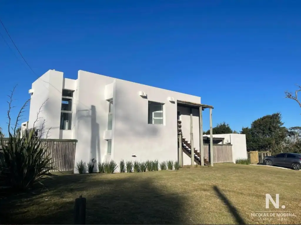 Alquila excelente casa de 3 dormitorios en la Juanita, Jose Ignacio