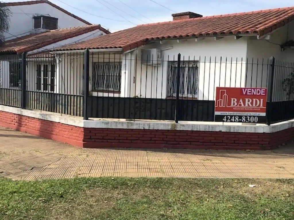 Chalet en Barrio Nuevo, Banfield, Lomas de Zamora.