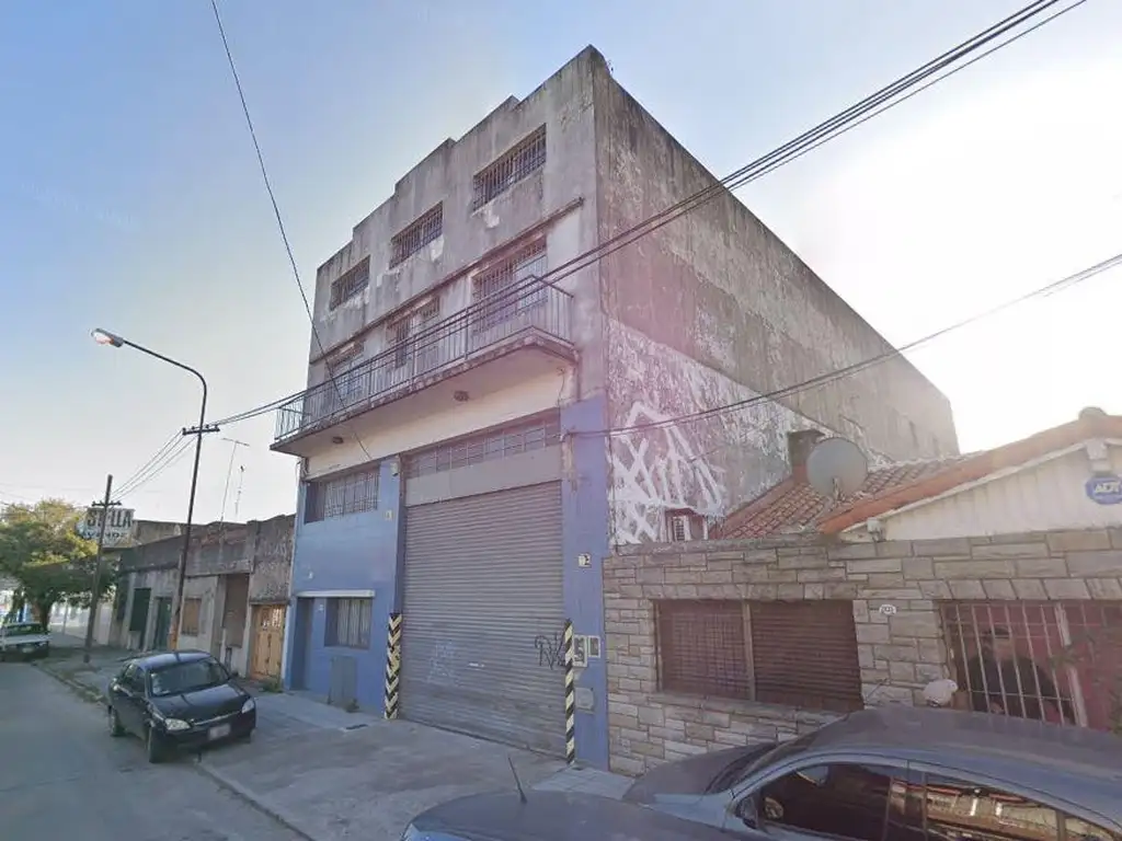 Galpón 628 m² Cub en 2 Plantas c/Montacarga - San Justo