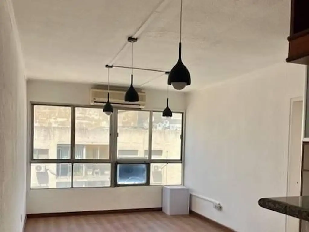 Oficinas En Venta En El Centro De Montevideo