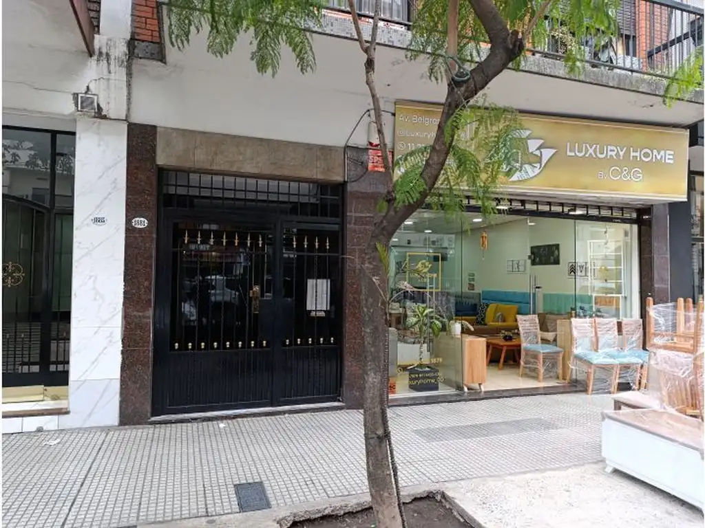 VENTA   Av. Belgrano al 1800 -  2 ambtes, piso 8º