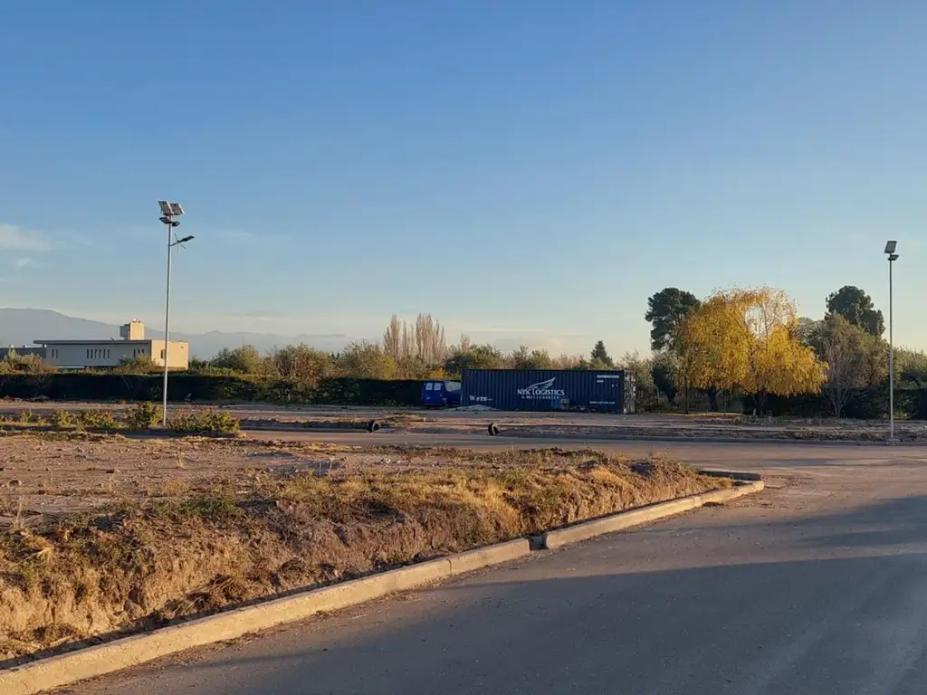 Lote en venta Ciudad de Lujan de Cuyo.