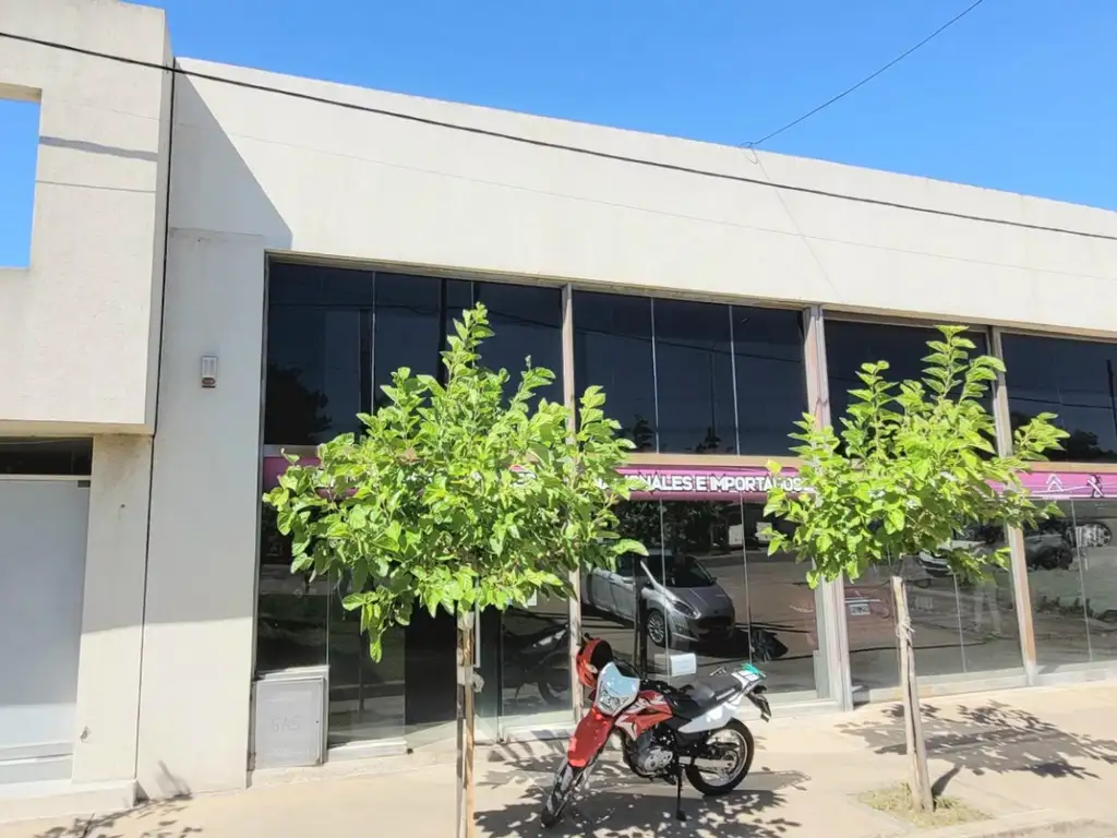 VENTA LOCAL COMERCIAL EN CIUDAD DE SAN FRANCISCO CORDOBA