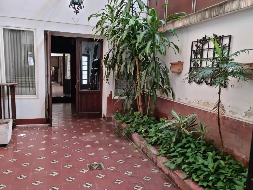 CASA EN VENTA BARRIO SUR