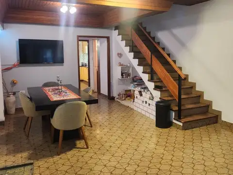 Casa - en venta en Martinez de Santa Fe a Fleming