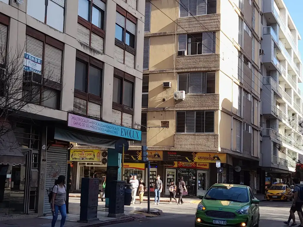 Centro Belgrano 100 z. Patio Olmos/Fac.Derecho/Tribunales