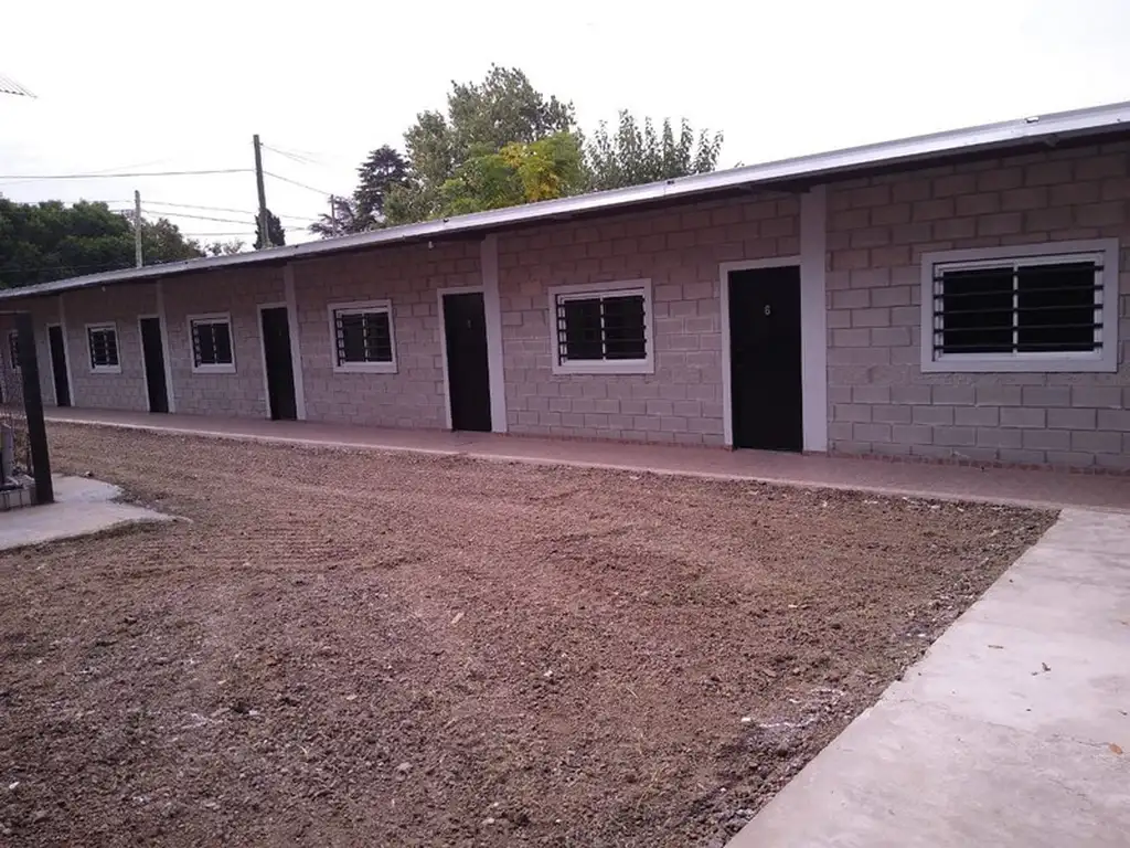 ALQUILER DEPARTAMENTO DE AMBIENTE Y MEDIO EN BOSQUES $140.000