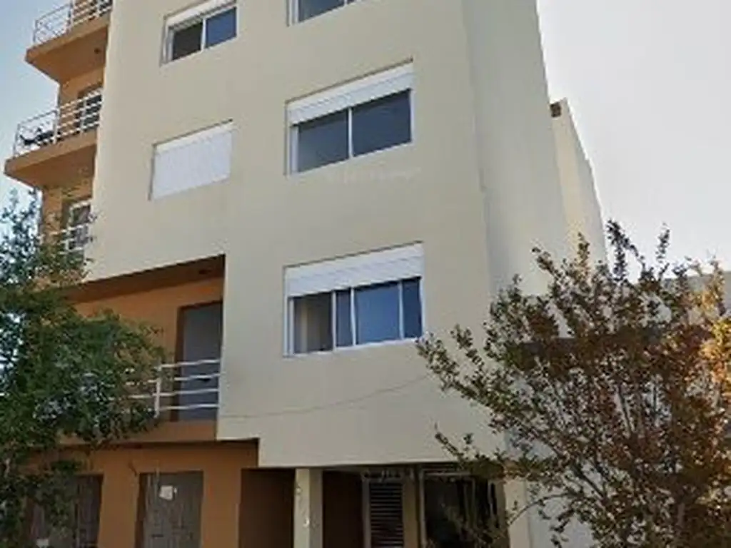 Departamento en venta de 1 dormitorio c/ cochera en Centro