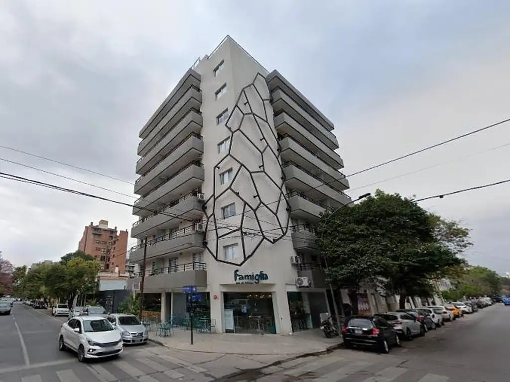 Vendo Departamento de 1 dormitorio y medio en B° Gral. Paz - Hermoso!