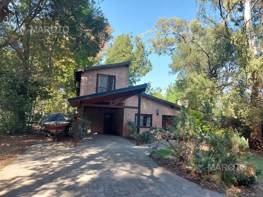 CASA EN VENTA EN FINCAS DEL LAGO - MAROTO PROPIEDADES