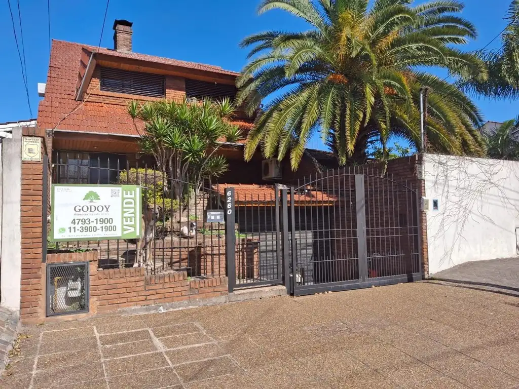 Casa en venta 4 ambientes en Villa Ballester