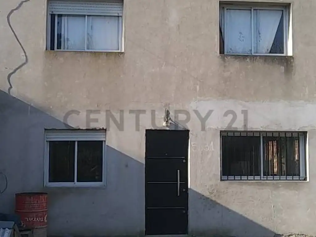 Casa Venta 15 años 6 ambientes, 140m2, 8 Entre 478 Y 479 5600, City