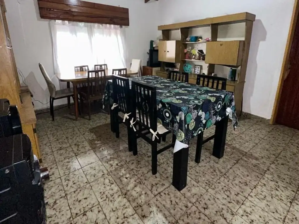 Venta de Casa 2 AMBIENTES en Isidro Casanova