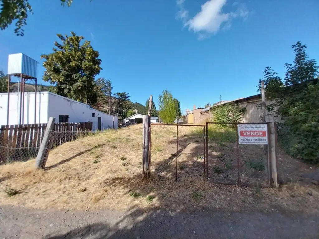 Terreno frente al nuevo Hospital Zonal Esquel.