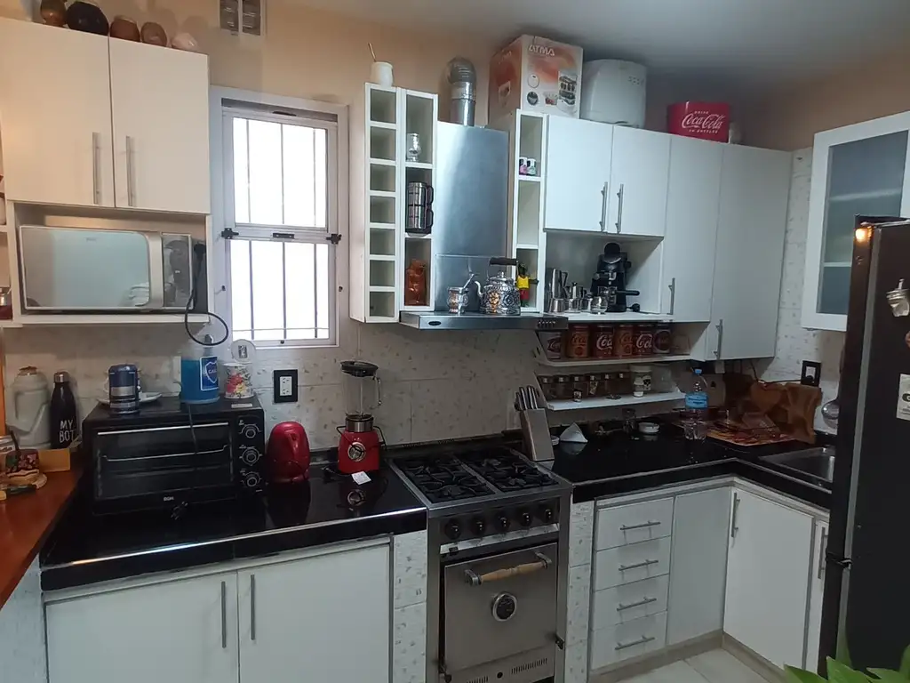 VENTA PH 3 AMBIENTES TERRAZA PARRILLA PERMUTA