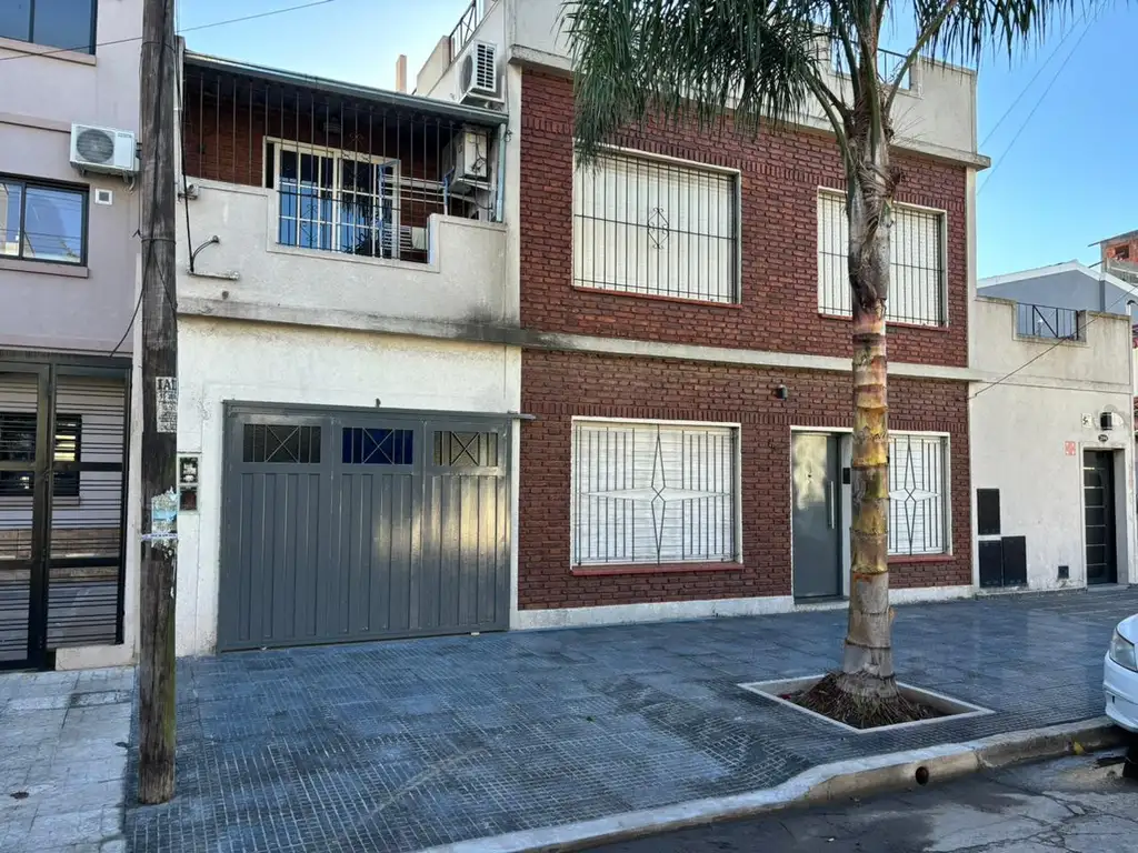 Vendo casa Ph 3 ambientes