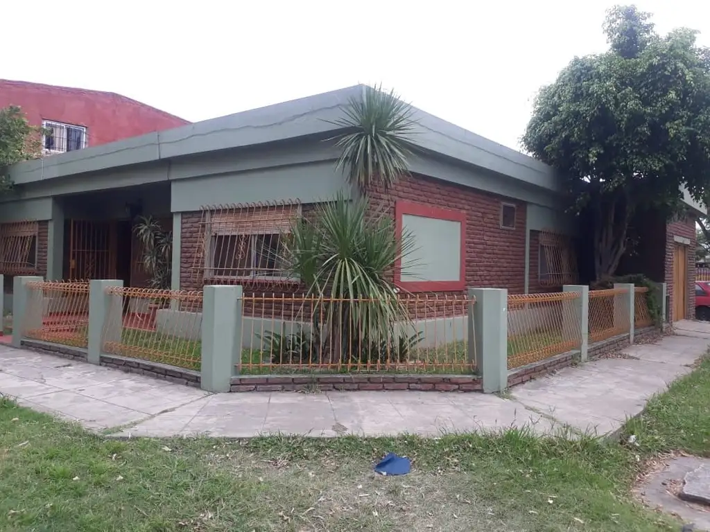 Casa - Venta - Argentina, Lanús - LINIERS 3300