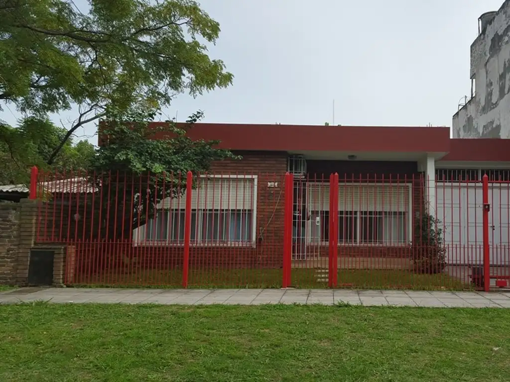 (MBA-MBA-52) Casa - Venta - Argentina, Quilmes Oeste - Corrientes 1979