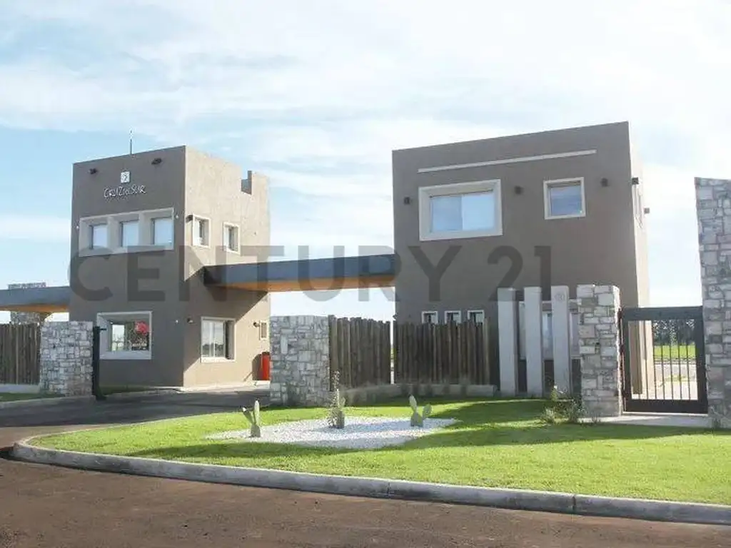 LOTE EN VENTA EN BARRIO CRUZ DEL SUR - CANNING SAN VICENTE