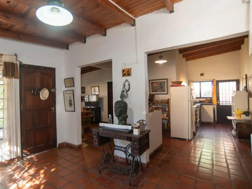 Casa Venta 27 años 3 ambientes, 90m2, 10 Entre 481 Y 481 Bis 5300, City