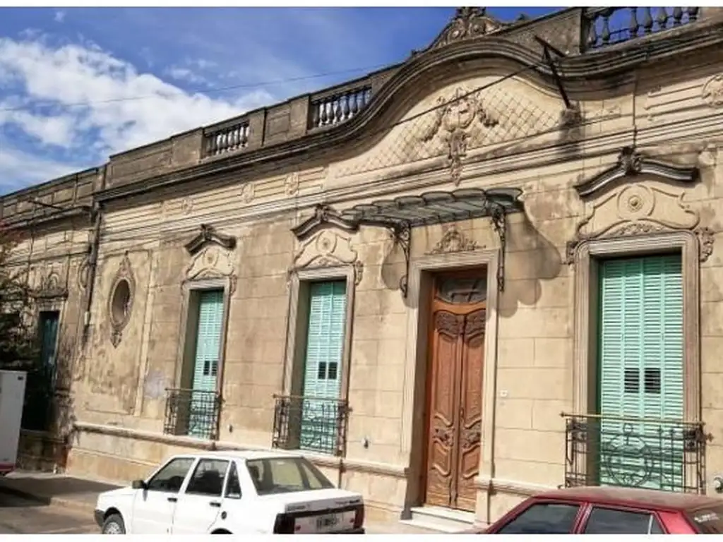 Esplendida Casa Colonial, En El Corazon De La Ciudad