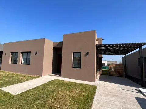 Casa en Venta en San Ramon Pilar - Foto 0