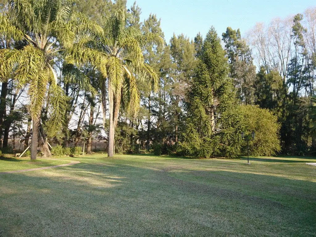 Casa Quinta a refaccionar en excelente ubicación