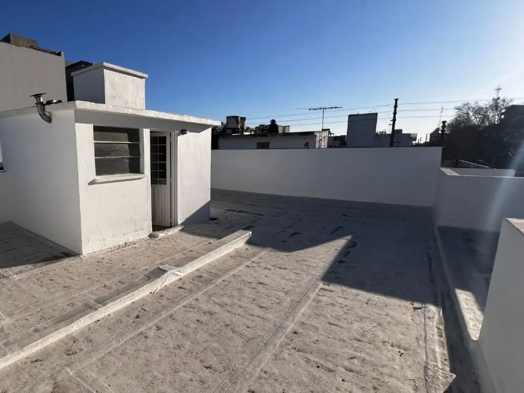 Venta  PH 3 amb c/ terraza en Moreno