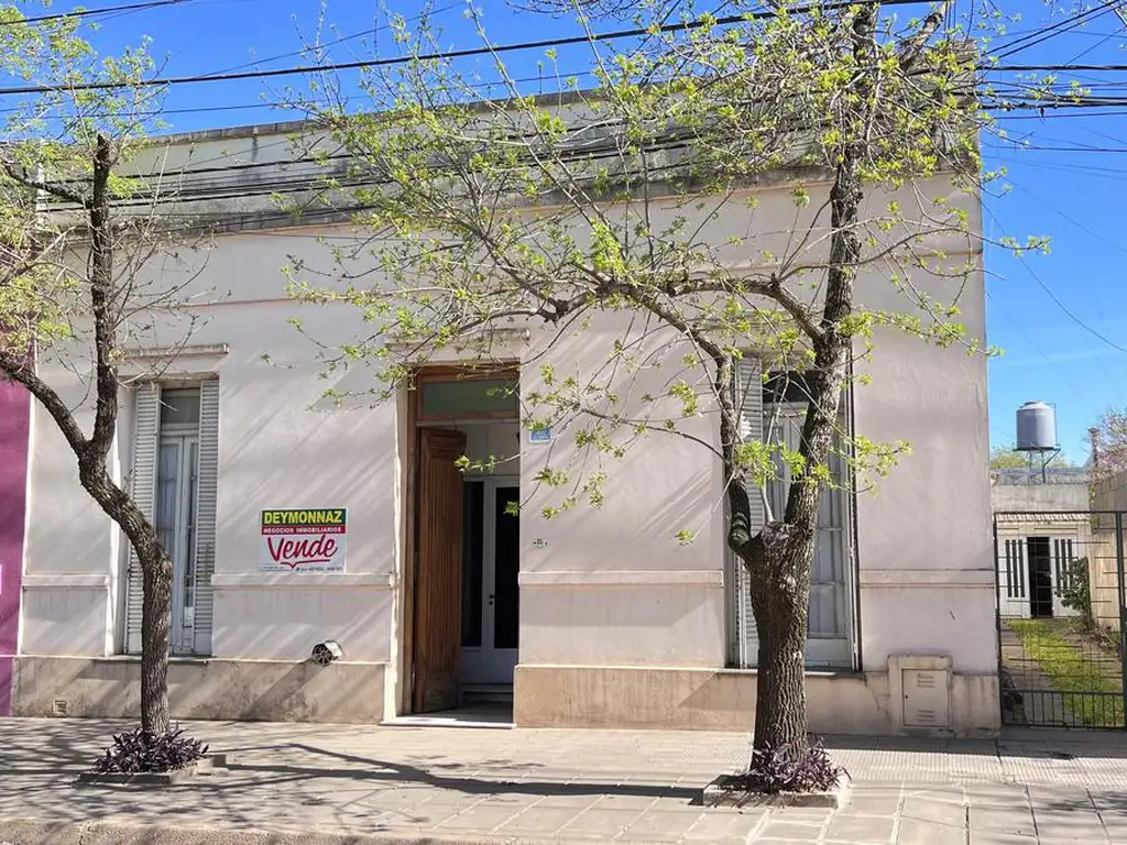 Casa estilo antiguo en Colón Entre Ríos