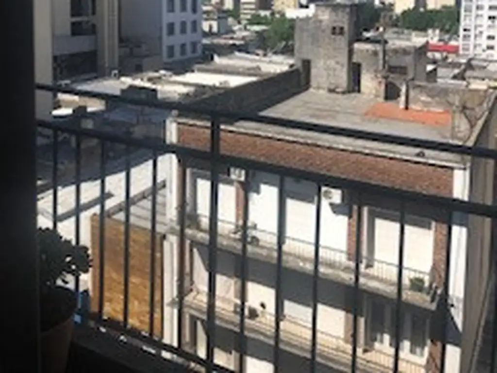 EXCELENTE DPTO EN VENTA - DENTRO DEL CASCO URB DE LA PLATA