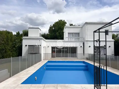 Casa - Alquiler - Argentina, Moreno