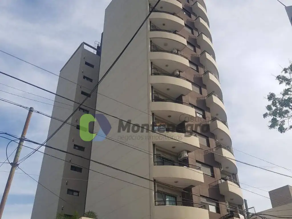 Departamento - Venta - Argentina, Berazategui - Calle 12 4800