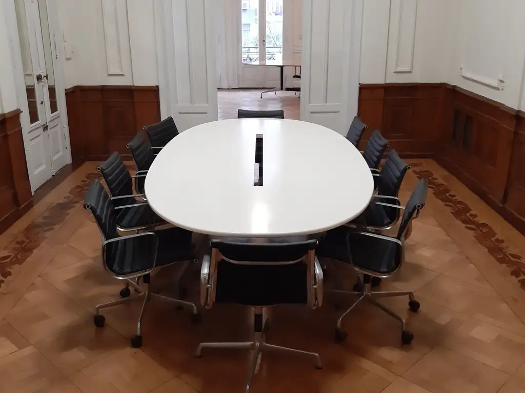 Oficina en Venta en Tribunales - 10 ambientes