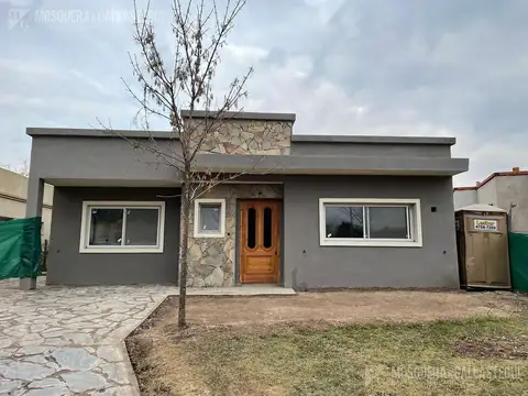 Muy buena casa en San Eduardo - Foto 0