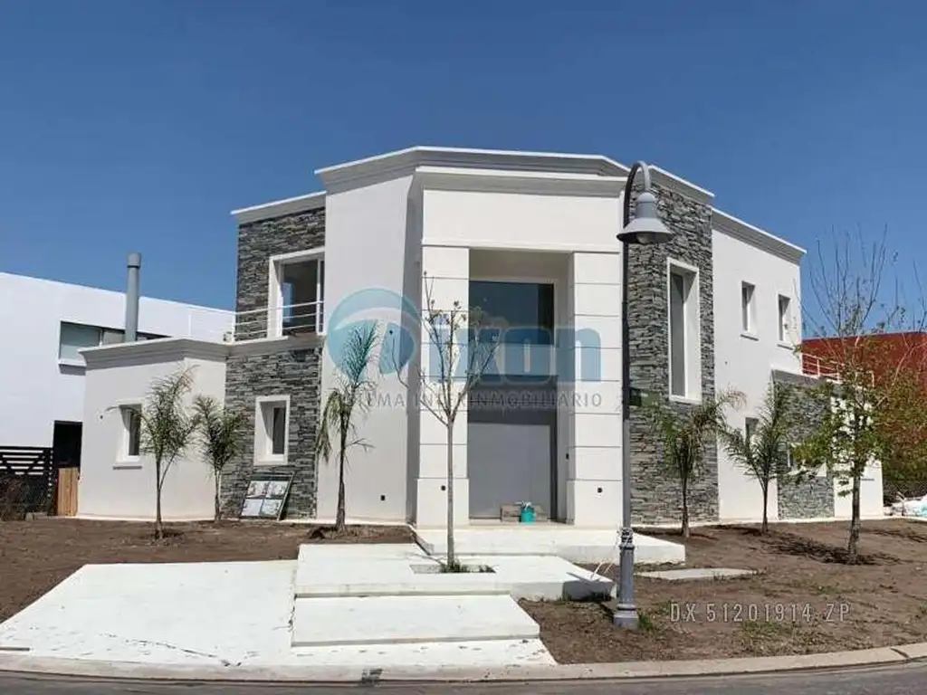 Barrio cerrado Nordelta - Los Alisos - Casa Venta USD 640.00