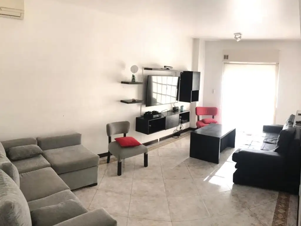 Departamento Venta 25 Años 2 Ambientes Con Balcón Contrafrente Av Dr