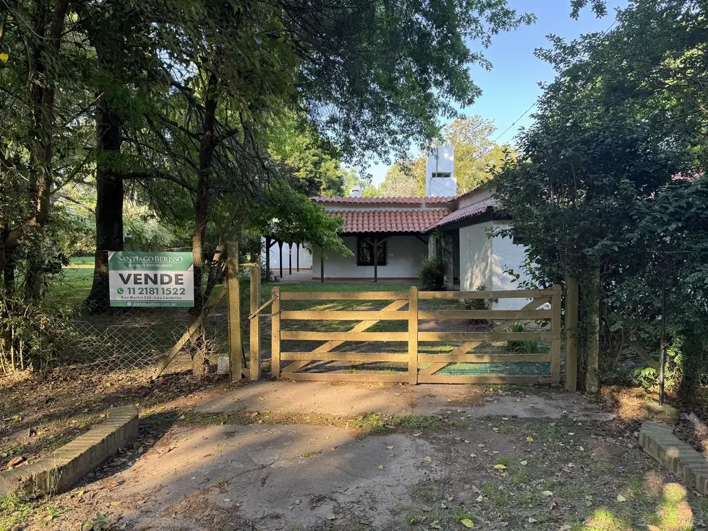 Casa en Barrio Parque Las Lomadas