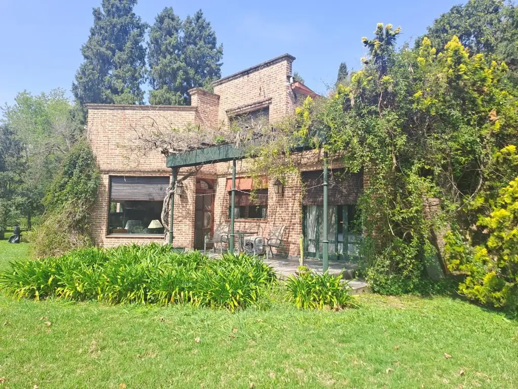 Casa quinta en venta de mas de 7.000m2 oportunidad