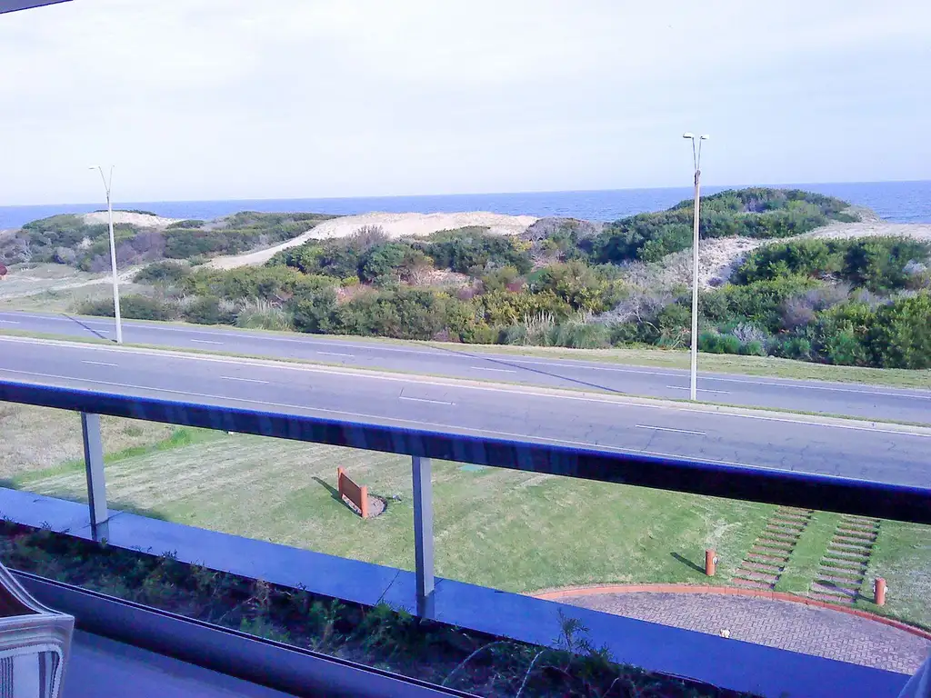 Departamento - Venta - Uruguay, Punta del Este - RAMBLA BRAVA 100