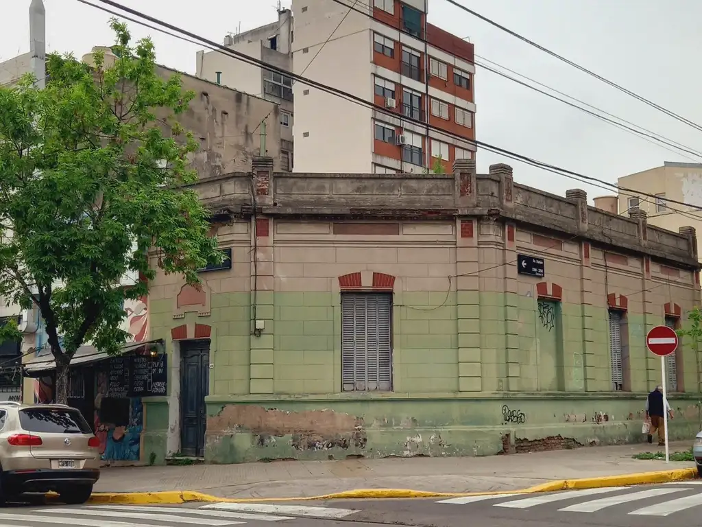 LOTE EN ESQUINA MANUELA PEDRAZA Y MELIAN- USAB2 A PASOS DE AV. BALBIN, EXCELENTE UBICACION