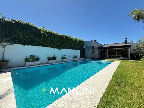 Hermosa casa de 5 ambientes en venta - Vicente Lopez