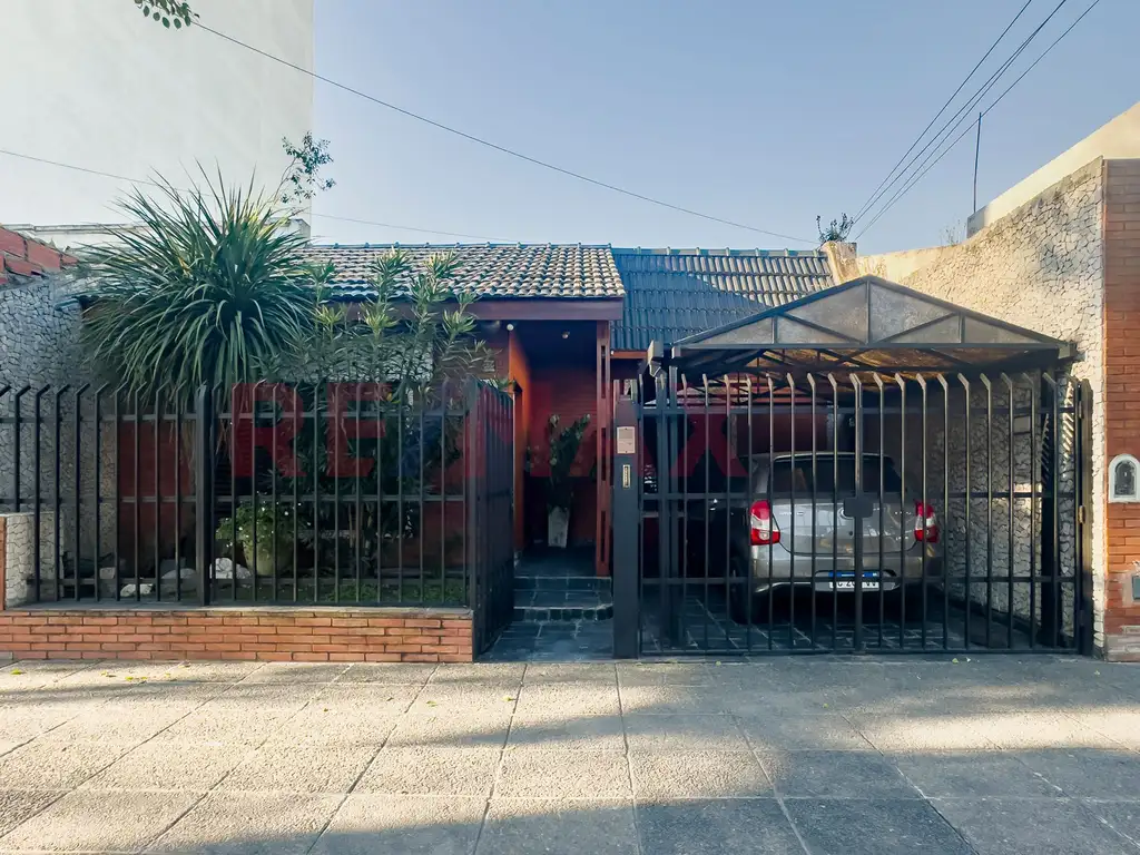 Venta Lote 8.66 x 22 mts en Parque Avellaneda